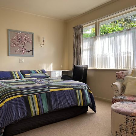 Peaceful Green Bay Charmer Auckland Bagian luar foto