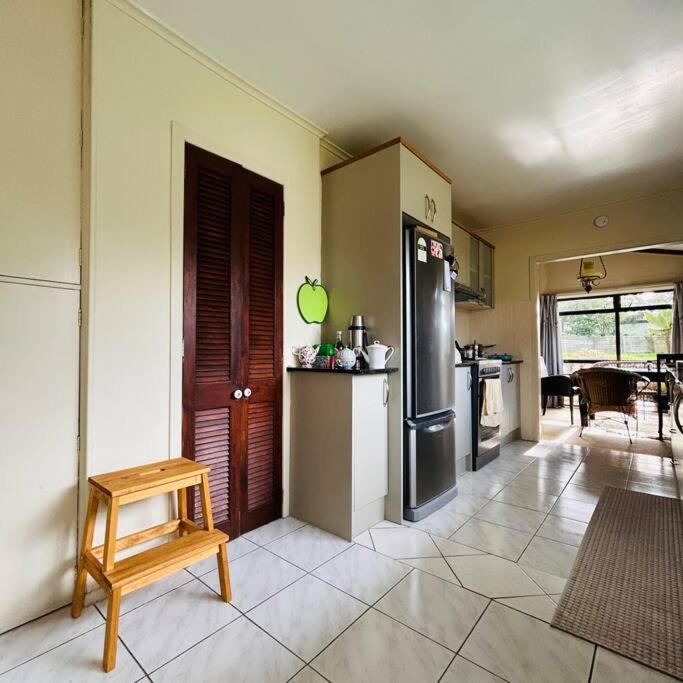 Peaceful Green Bay Charmer Auckland Bagian luar foto